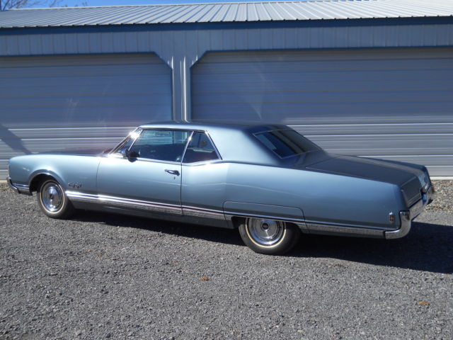 1968 Blue Oldsmobile Ninety-Eight Coupe