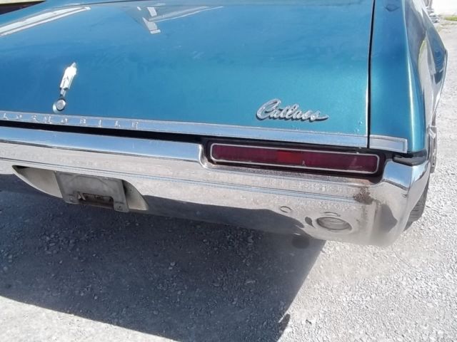 1968 Blue Oldsmobile Cutlass