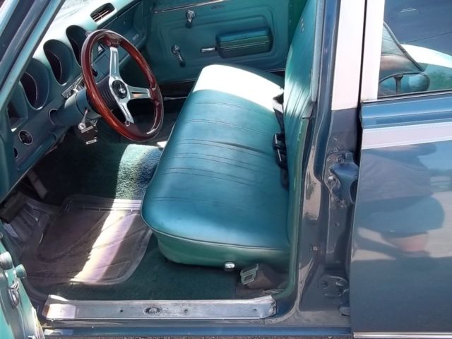 1968 Blue Oldsmobile Cutlass