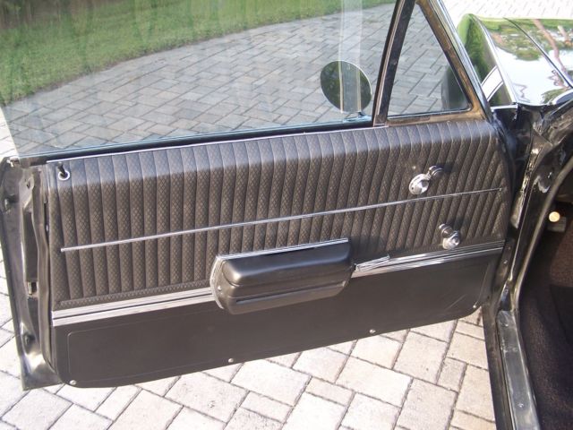 1968 Black Oldsmobile 442 Holiday Coupe