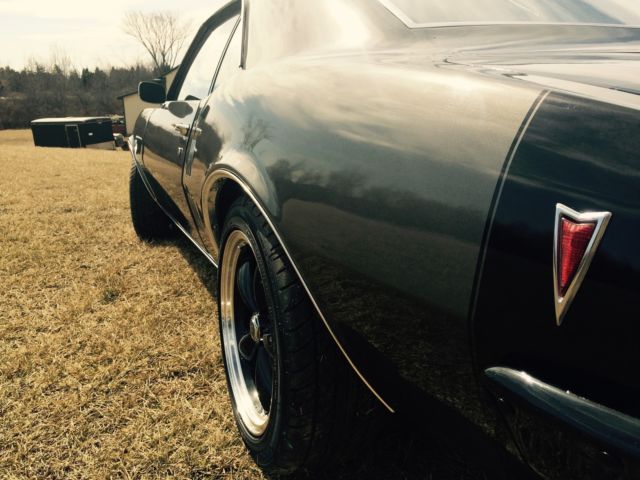 1968 metallic Gray Pontiac Firebird Coupe