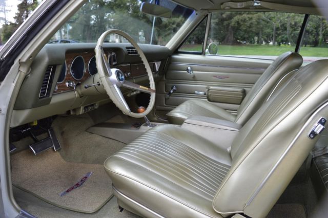 1968 Primavera Beige Pontiac GTO --