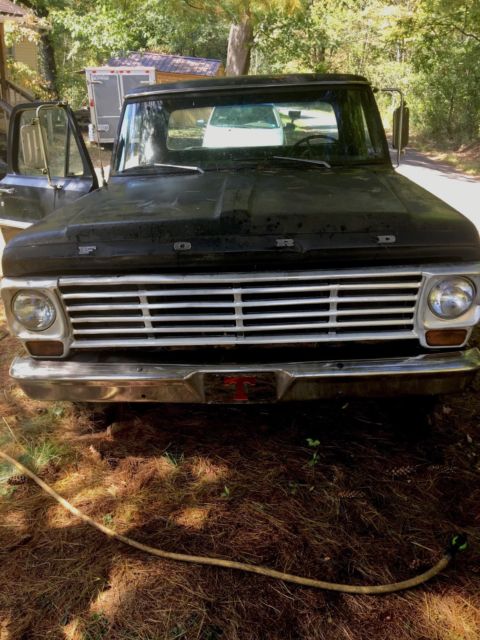 1968 Black Ford F-100