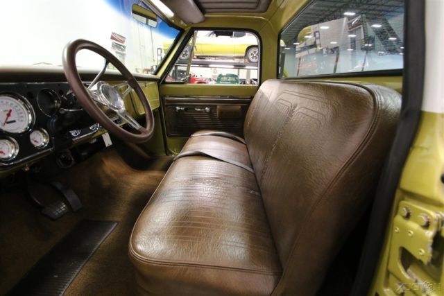 1968 Gold Chevrolet C10