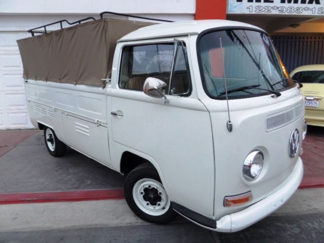 1968 BEIGE Volkswagen Bus/Vanagon Standard Cab Pickup