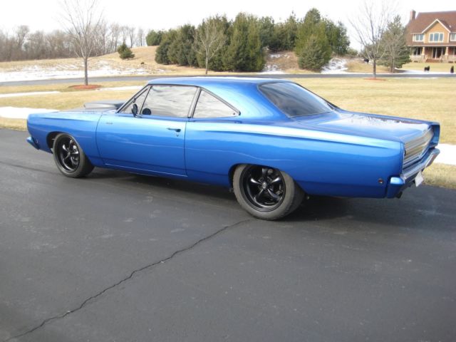 1968 Green Plymouth Road Runner Coupe