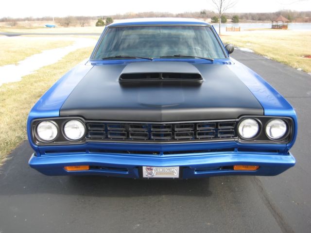 1968 Green Plymouth Road Runner Coupe