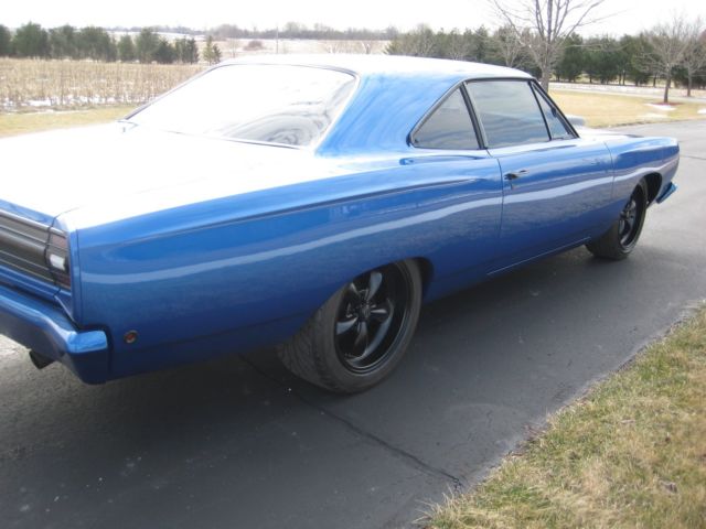 1968 Green Plymouth Road Runner Coupe