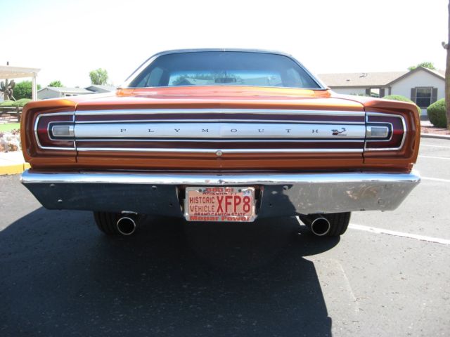 1968 Green Plymouth Road Runner Coupe
