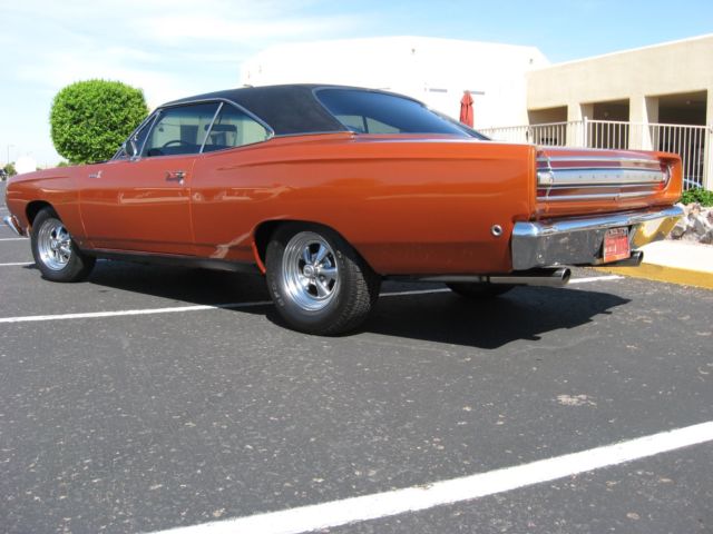 1968 Green Plymouth Road Runner Coupe