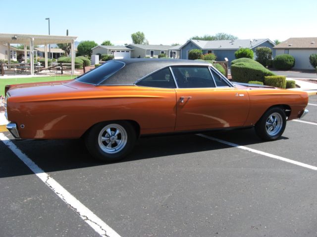 1968 Green Plymouth Road Runner Coupe
