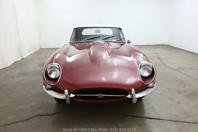 1968 Red Jaguar E-Type Series 1.5