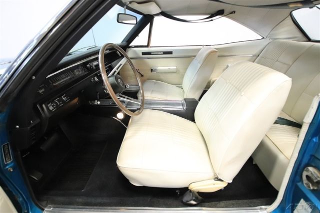 1968 Purple Dodge Coronet