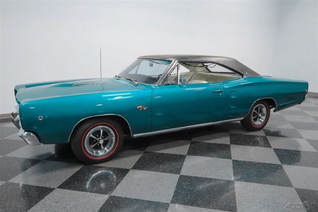 1968 Purple Dodge Coronet