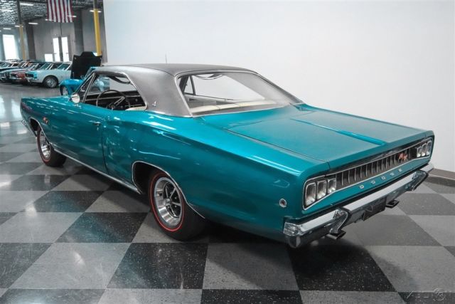 1968 Purple Dodge Coronet