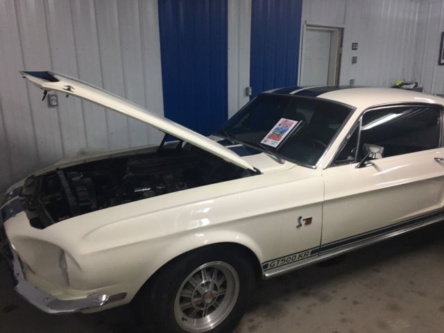 1968 Wimbelton White Ford Mustang Fastback