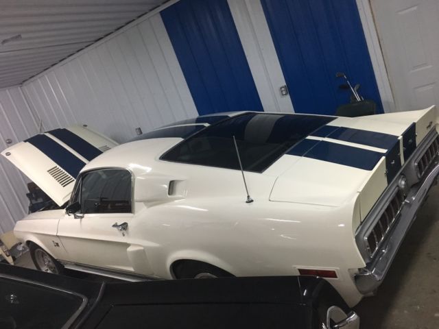1968 Wimbelton White Ford Mustang Fastback