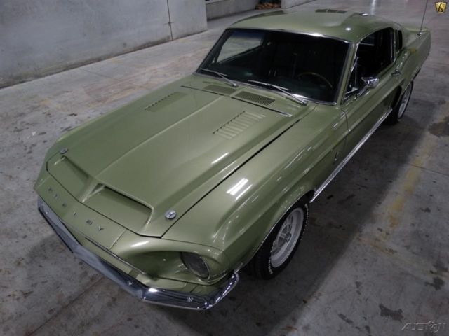 1968 Gold Ford Mustang