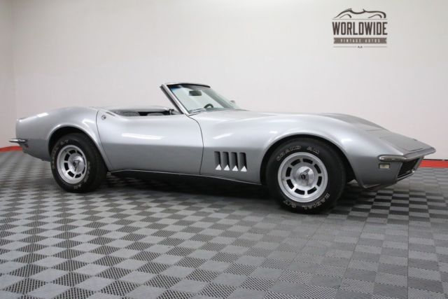 1968 Silver Chevrolet Corvette