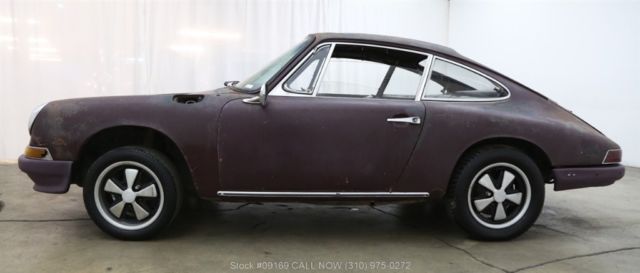 1968 Red Porsche 911
