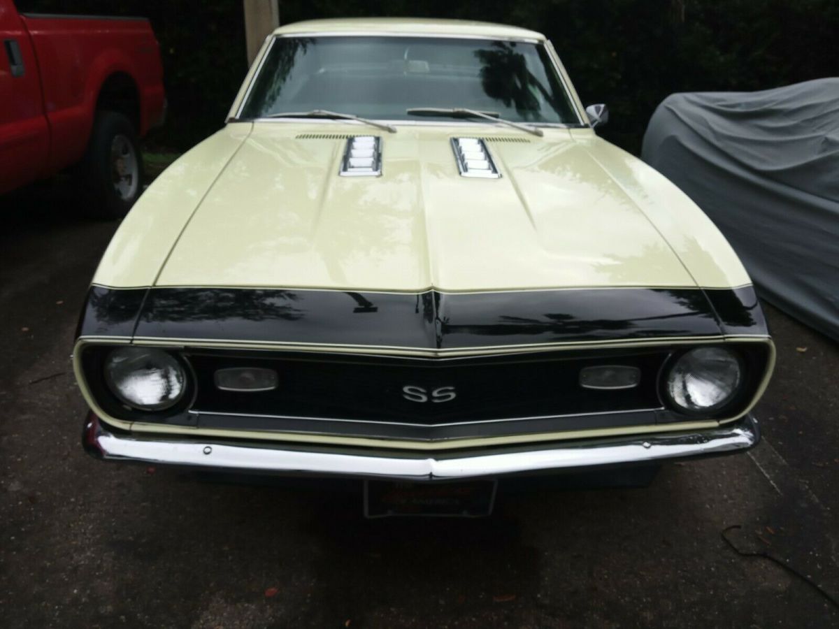 1968 Yellow Chevrolet Camaro Coupe
