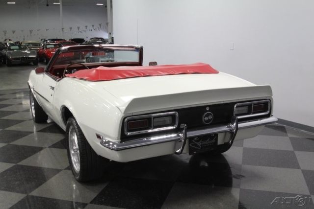 1968 White Chevrolet Camaro