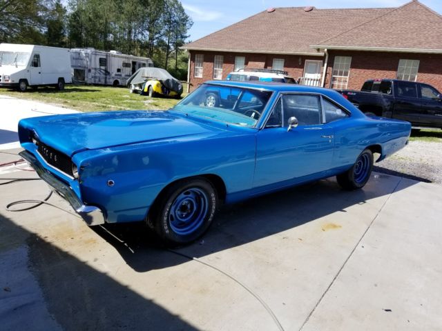 1968 Blue Dodge Coronet Coupe
