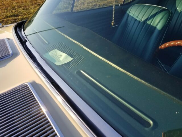 1968 Polamino ivory Chevrolet Chevelle Coupe