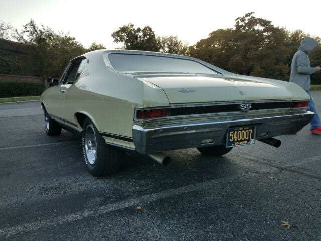 1968 Polamino ivory Chevrolet Chevelle Coupe