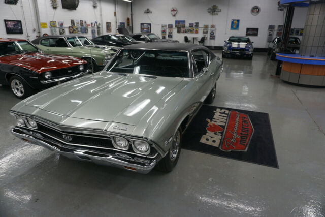 1968 Silver Chevrolet Chevelle