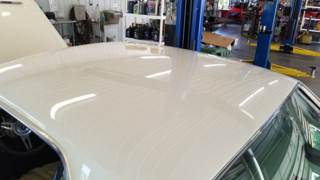 1968 Wimbledon White Ford Mustang Coupe