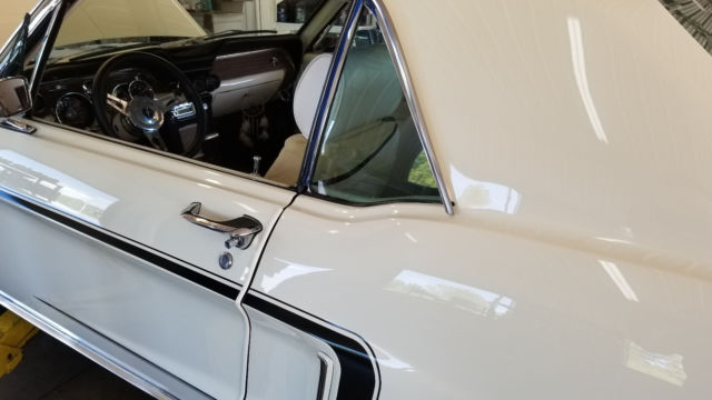 1968 Wimbledon White Ford Mustang Coupe