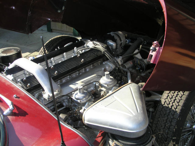 1968 Regency Red Jaguar E-Type 2 + 2