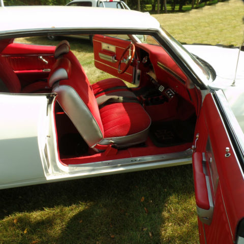 1969 White Chevrolet Impala Coupe