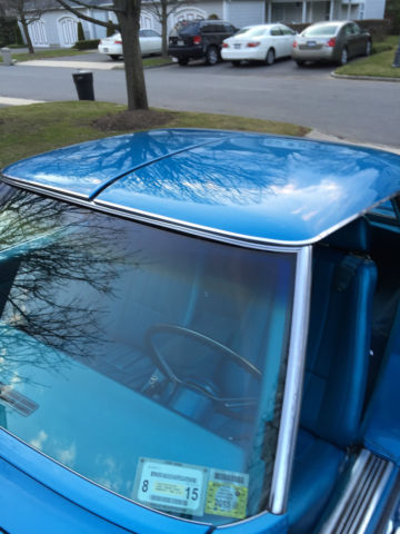 1969 Lemans blue Chevrolet Corvette Coupe