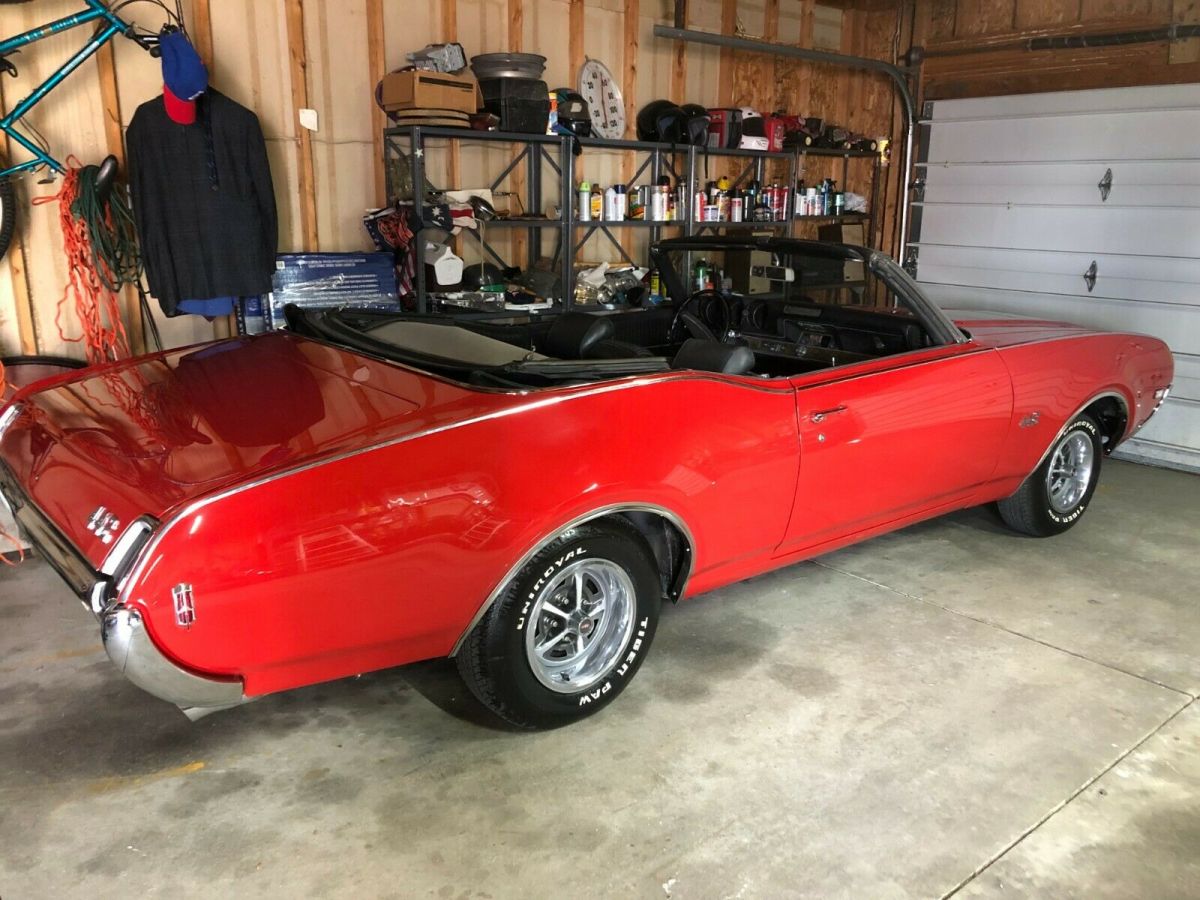 1969 Red Oldsmobile 442 Convertible