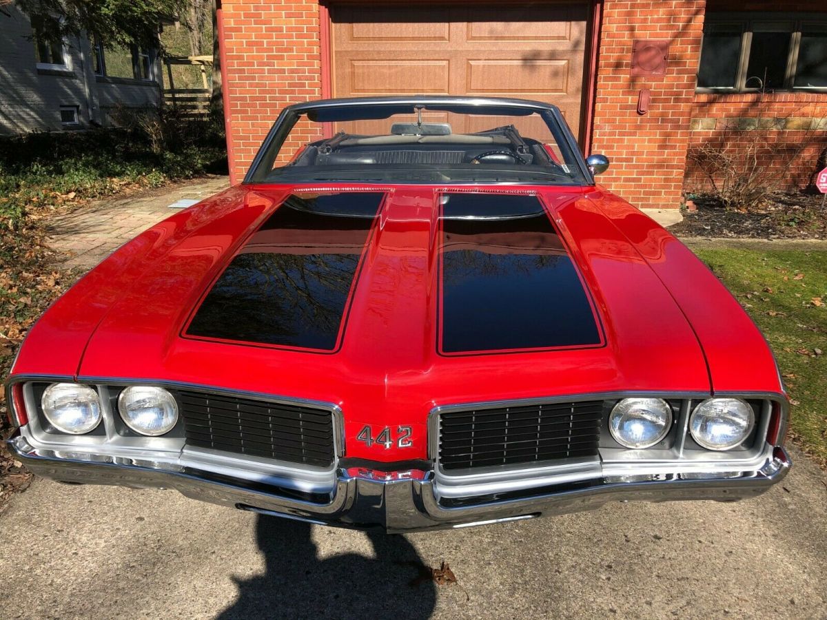 1969 Red Oldsmobile 442 Convertible