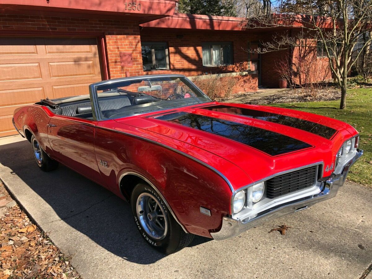1969 Red Oldsmobile 442 Convertible