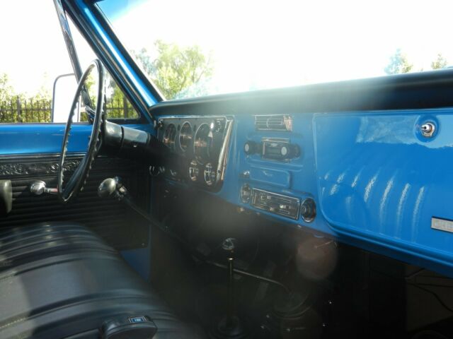 1969 Blue Chevrolet C/K Pickup 2500 Cab & Chassis