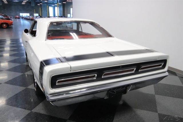 1969 White Dodge Coronet