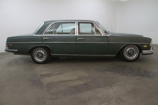 1969 White Mercedes-Benz 300-Series