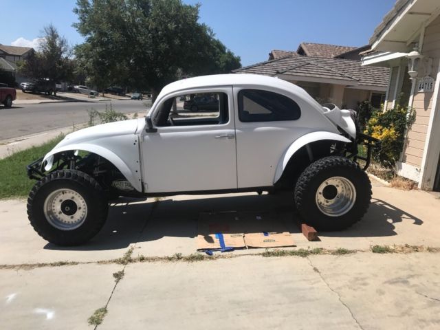 1969 White Volkswagen Beetle - Classic Coupe