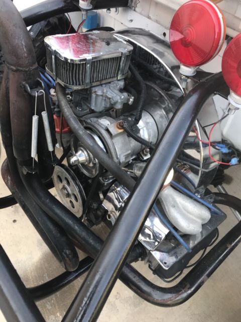 1969 White Volkswagen Beetle - Classic Coupe