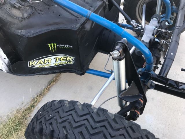 1969 White Volkswagen Beetle - Classic Coupe