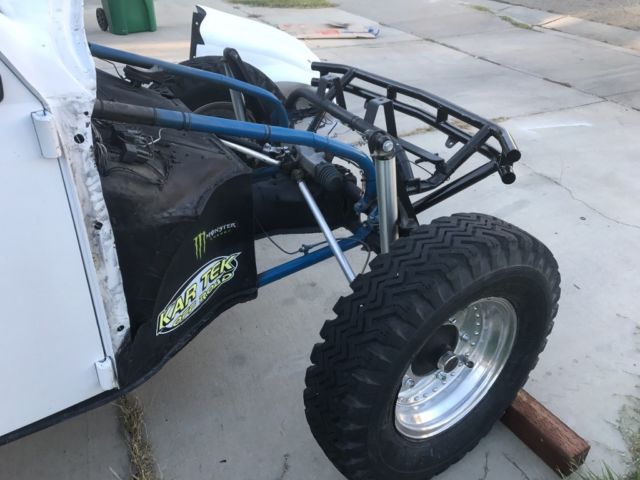 1969 White Volkswagen Beetle - Classic Coupe