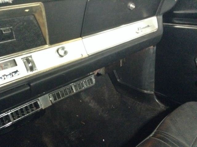 1969 White Plymouth Barracuda Fastback