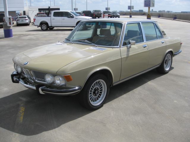 1969 Nevada (light olive) BMW 2800 Sedan