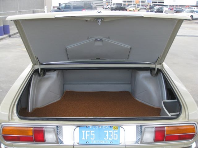 1969 Nevada (light olive) BMW 2800 Sedan