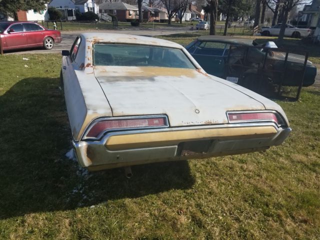 1969 Pontiac Bonneville