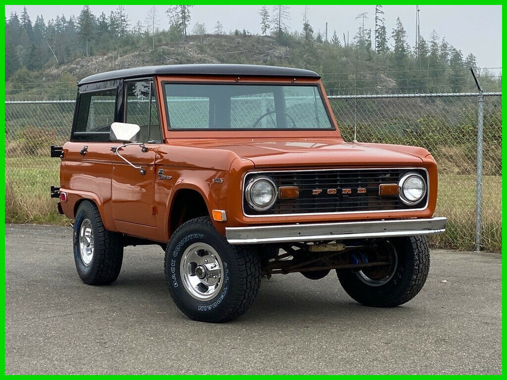 1969 Gold Ford Bronco SUV